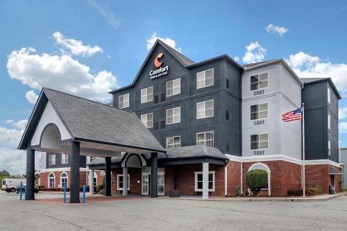 Calhoun Hotel | Comfort Inn & Suites Calhoun South