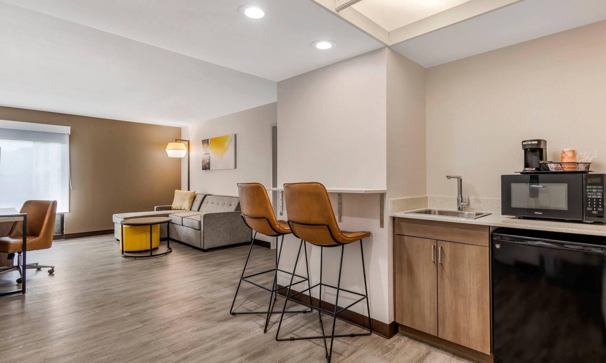 Clemson Hotel | Comfort Inn & Suites Clemson - University Area