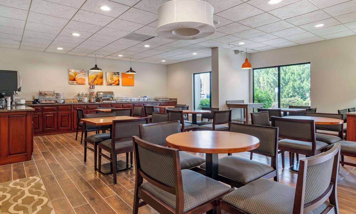 Dahlonega Hotel | Comfort Inn & Suites Dahlonega University Area