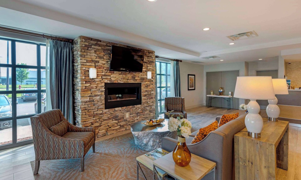 East Ellijay Hotel | Comfort Inn & Suites East Ellijay