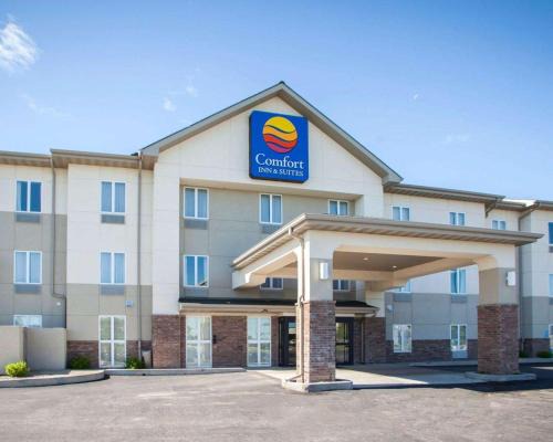 Harrisonville Hotel | Comfort Inn & Suites Harrisonville