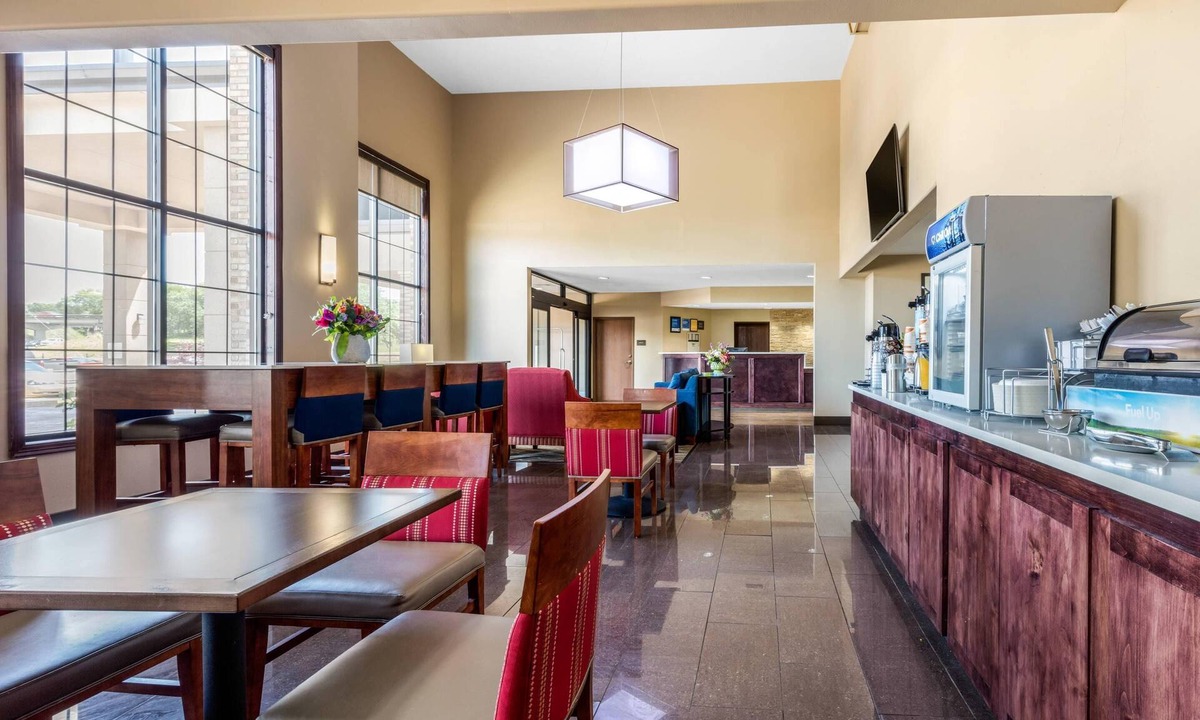 McComb Hotel | Comfort Inn & Suites McComb