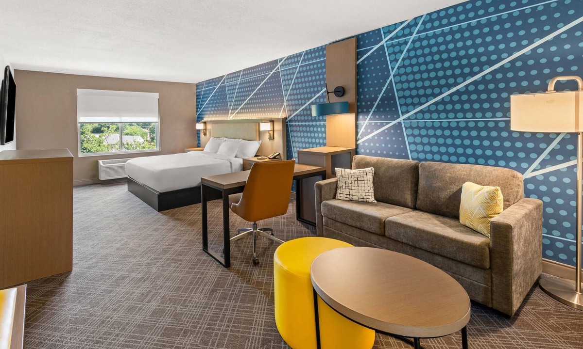 Olathe Hotel | Comfort Inn & Suites Olathe - Kansas City