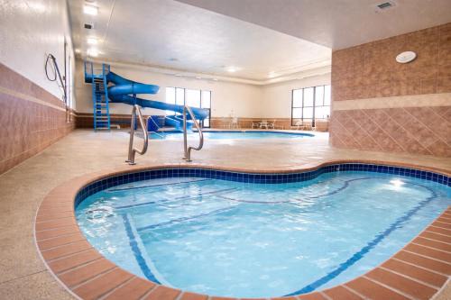Rapid City Hotel | Comfort Inn & Suites Rapid City near Mt Rushmore