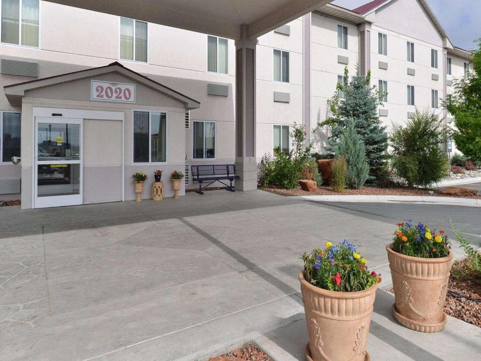 Riverton Hotel | Comfort Inn & Suites Riverton