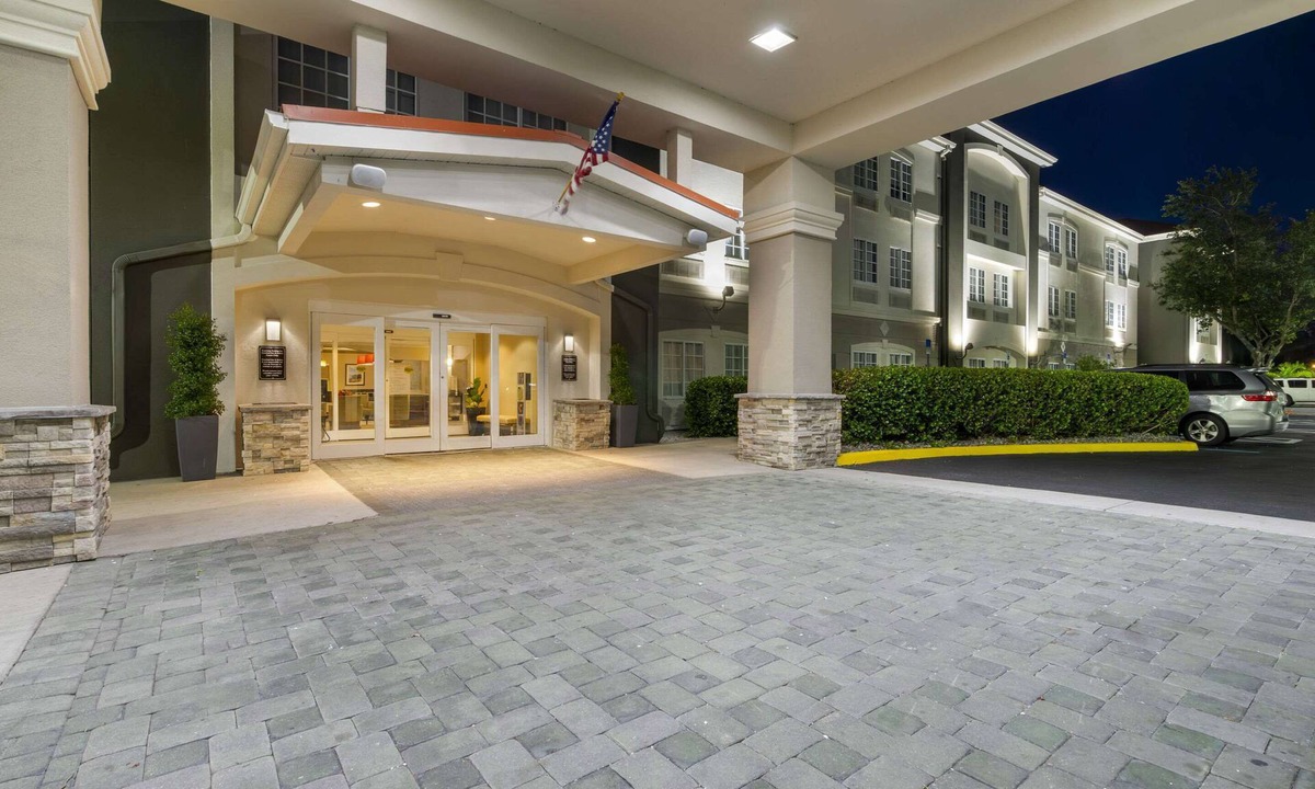 Port Charlotte - Charlotte Harbor Hotel | Comfort Inn & Suites