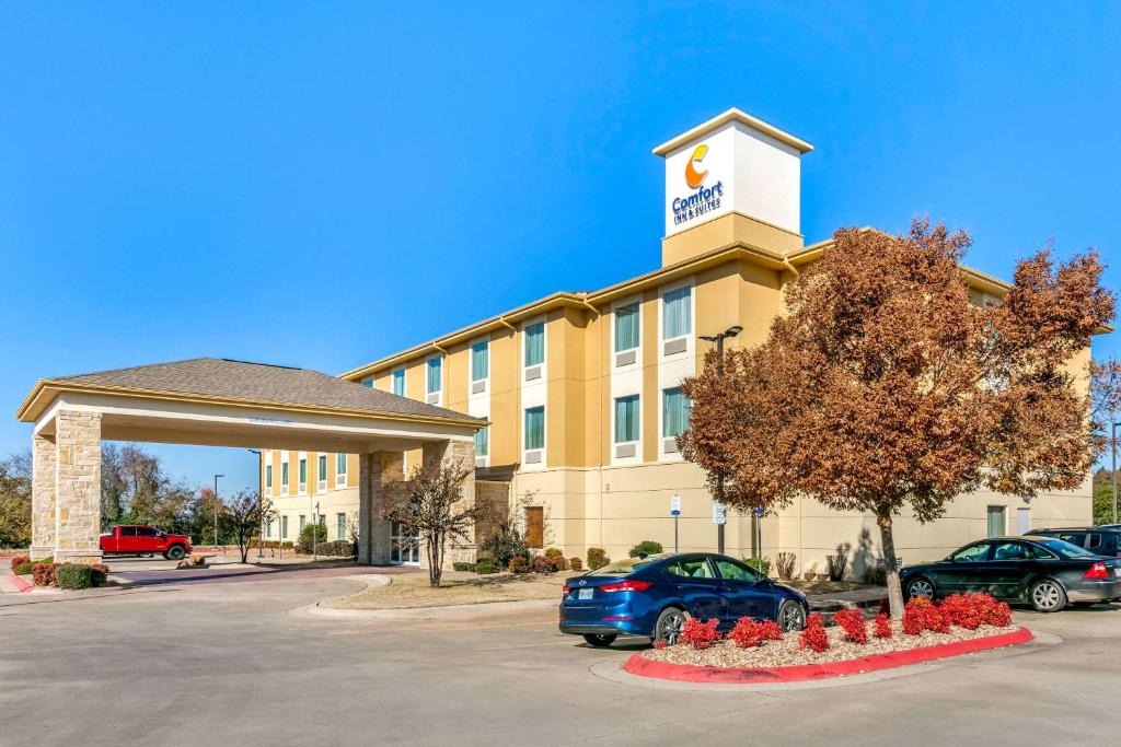 Van Buren Hotel | Comfort Inn & Suites Van Buren - Fort Smith