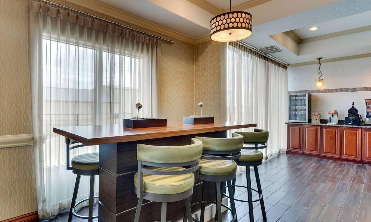 Woodway Hotel | Comfort Inn & Suites Waco Woodway