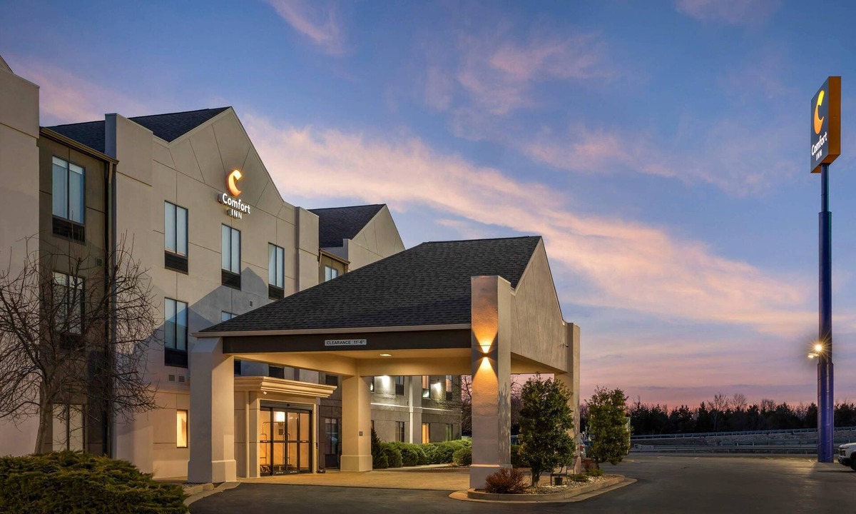 Sullivan Hotel | Comfort Inn Sullivan