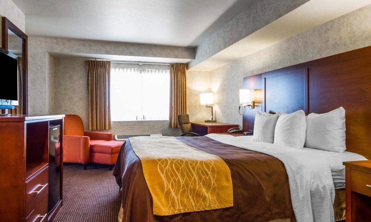 Las Lomas Hotel | Comfort Inn Watsonville