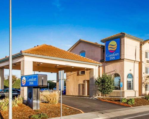 Las Lomas Hotel | Comfort Inn Watsonville