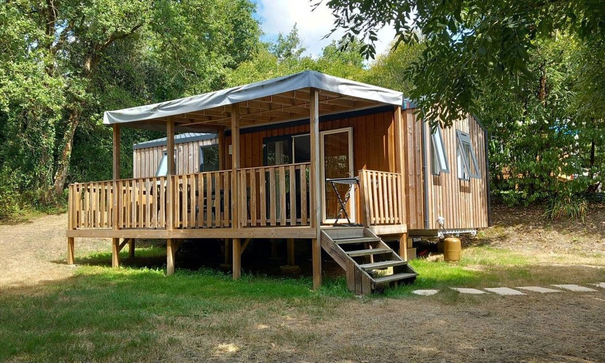 Commequiers House | Comfort Mobile Home with Terrace in Commequiers