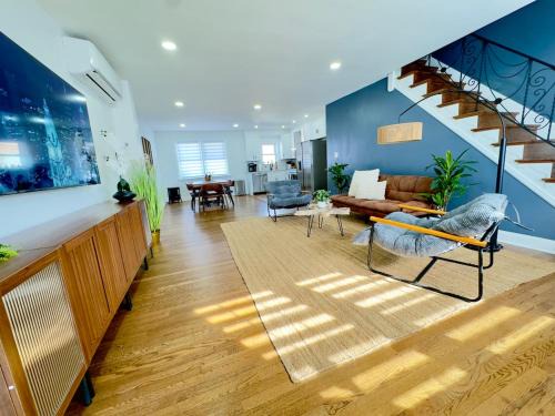 Foxcroft Square House | Comfort Philly Stay Jacuzzi and Parking