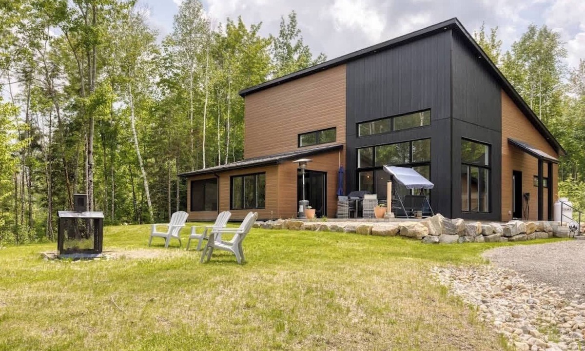 Saint Come Ski Chalet | Comfort & Spa Near the River | Chalet Le 3751