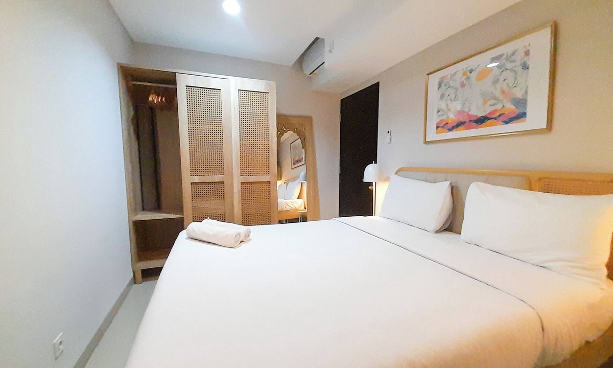 Mlati Apartment | Comfort Stay 1BR at Patraland Amarta Apartment