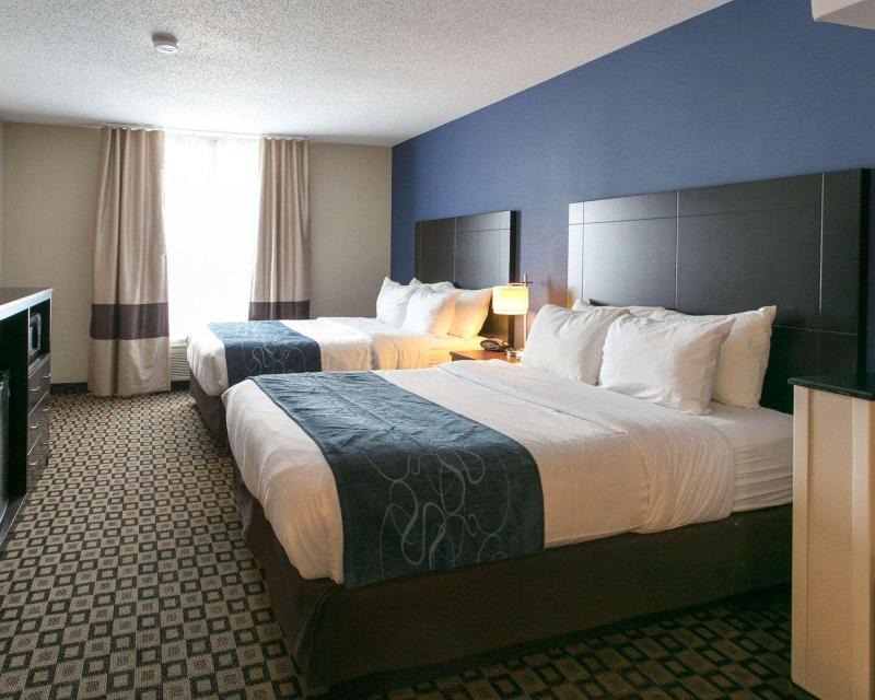 Benton Harbor Hotel | Comfort Suites Benton Harbor - St. Joseph