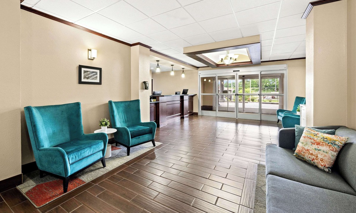 Abingdon Hotel | Comfort Suites Abingdon I-81