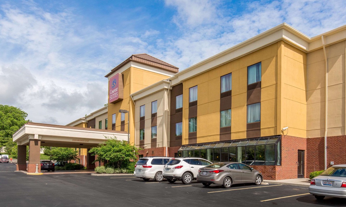 Fairview Heights Hotel | Comfort Suites Fairview Heights