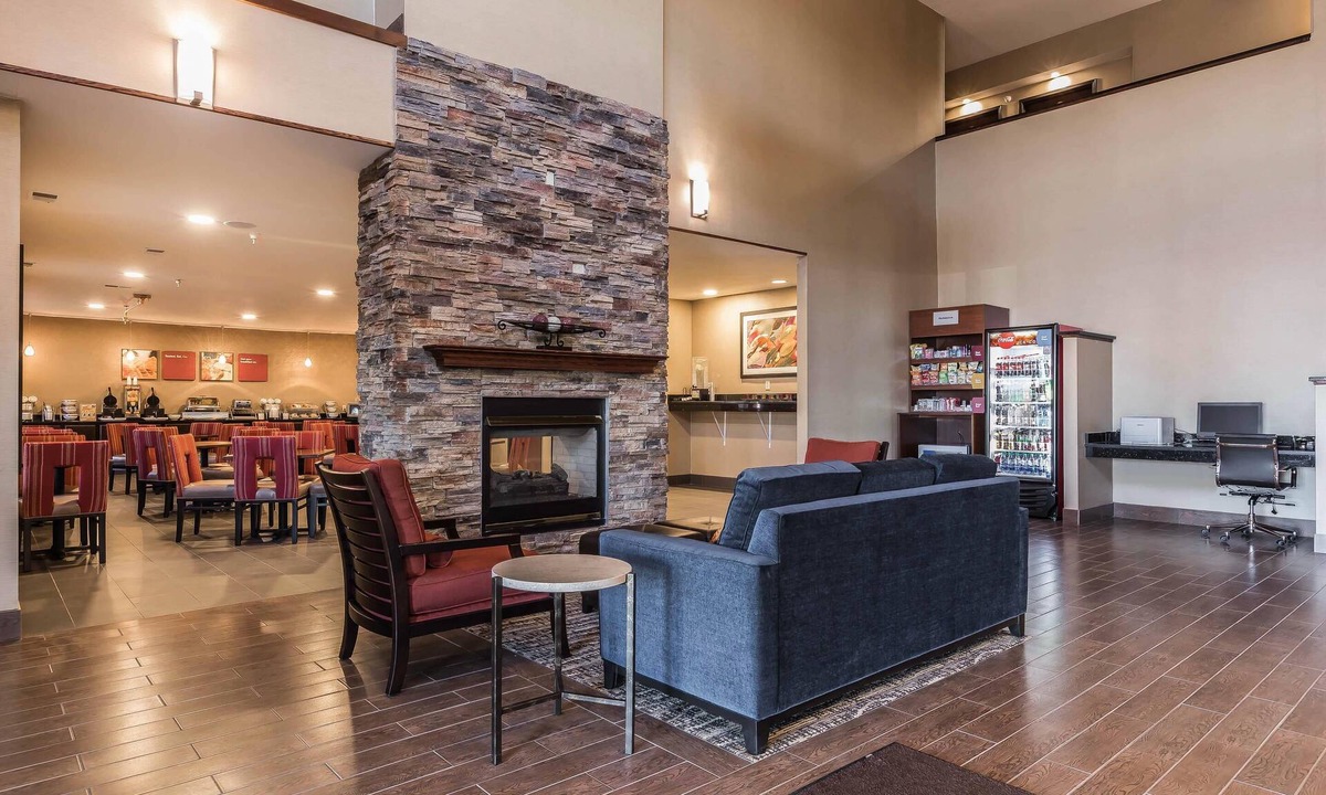 Fort Wayne Hotel | Comfort Suites Fort Wayne North