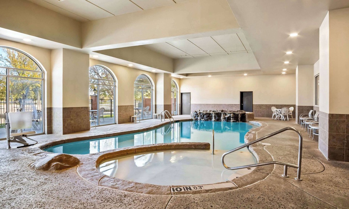 Frisco Hotel | Comfort Suites Frisco