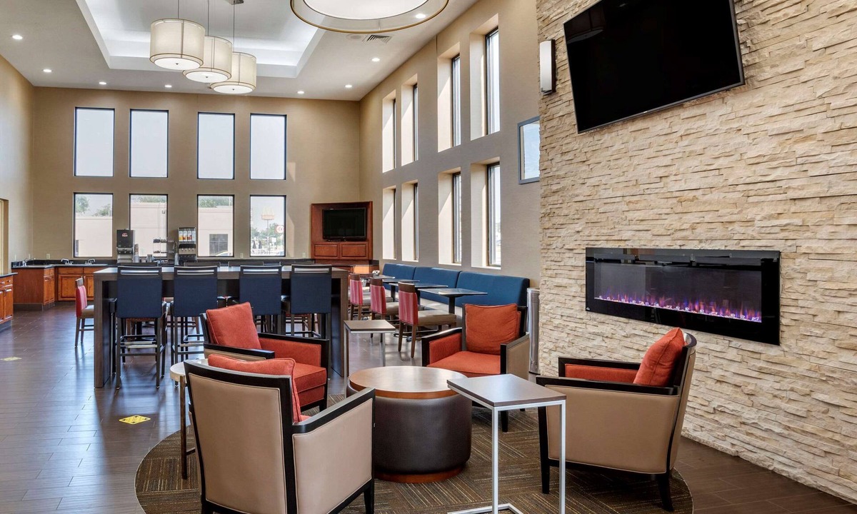 Hagerstown Hotel | Comfort Suites Hagerstown Southeast