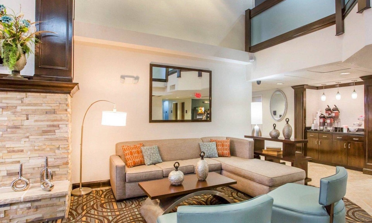 Lebanon Hotel | Comfort Suites Lebanon