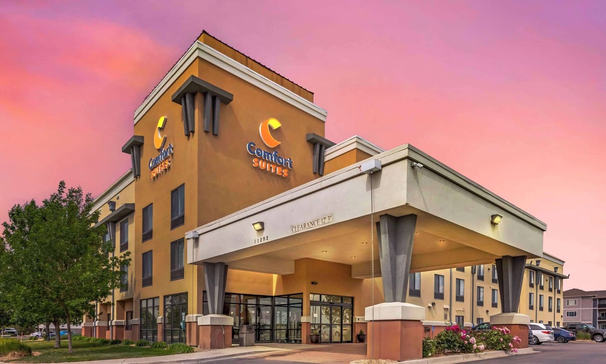 Firestone Hotel | Comfort Suites Longmont