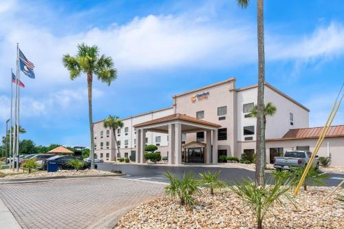 Warner Robins Hotel | Comfort Suites near Robins Air Force Base