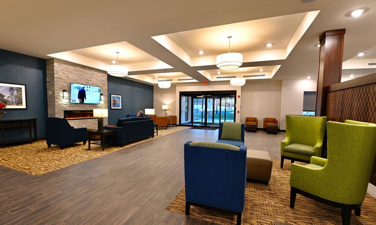 Newnan Hotel | Comfort Suites Newnan