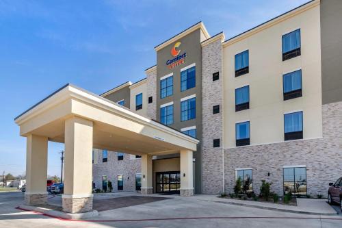 North San Antonio - SAT Hotel | Comfort Suites San Antonio Ft Sam Houston-SAMMC Area