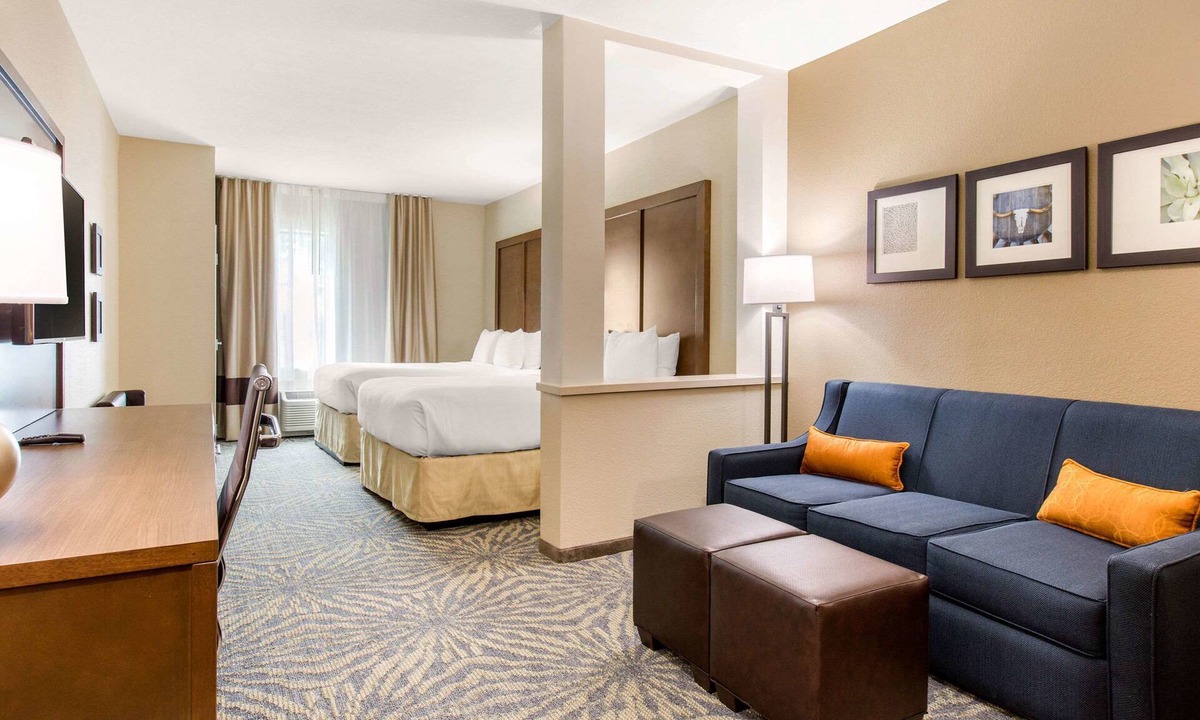 Franklin Park Hotel | Comfort Suites - South Austin