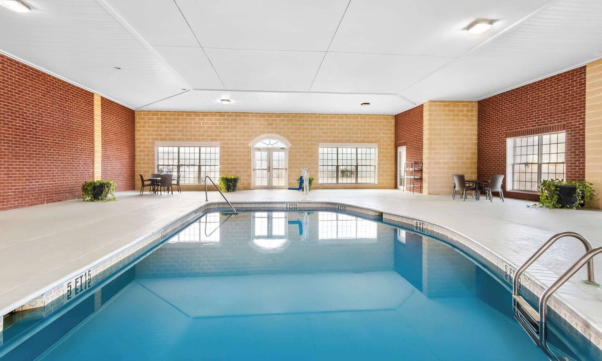 Sumter Hotel | Comfort Suites Sumter near Shaw AFB