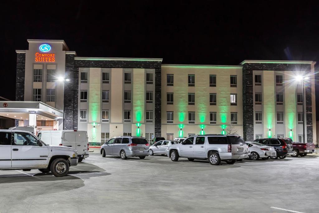 Lubbock Hotel | Comfort Suites - University