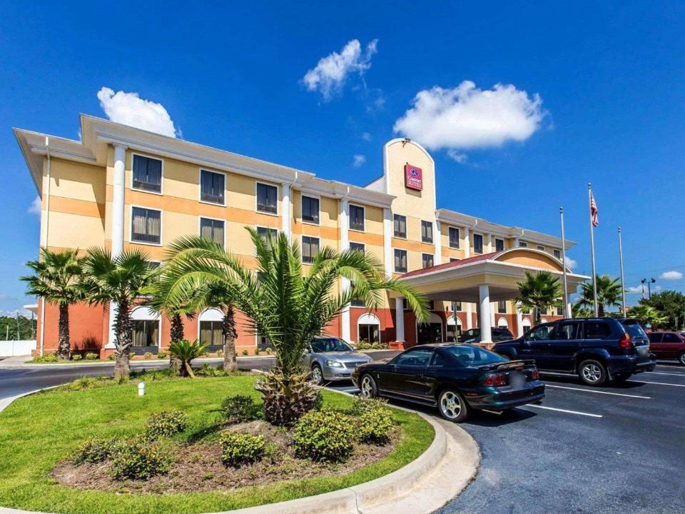 Waycross Hotel | Comfort Suites Waycross