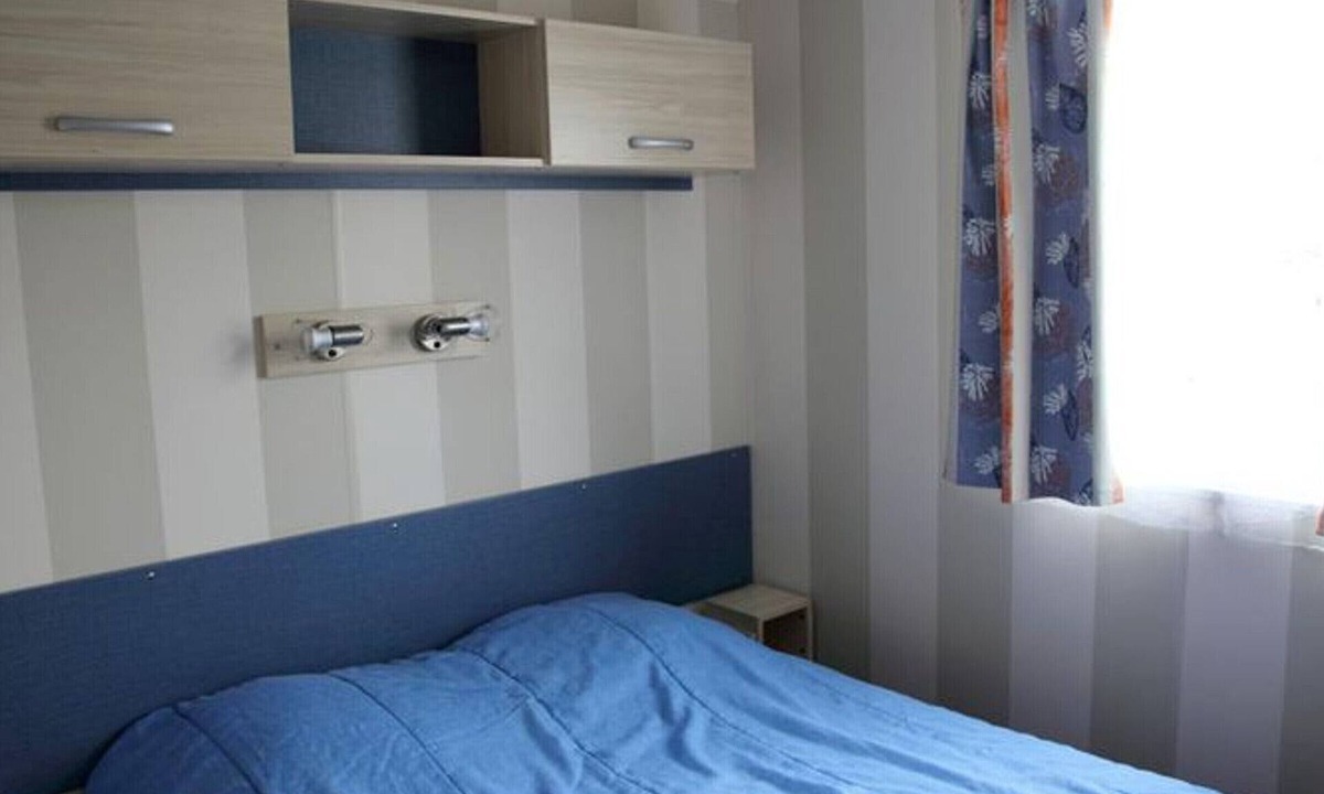 La Chaize-Giraud House | Comfortable Mobile Home with Terrace for 6 People