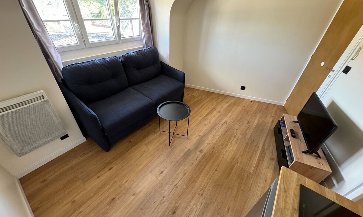 Quartier du vieux cimetiere Apartment | Comfortable 16 m² love nest in Caen