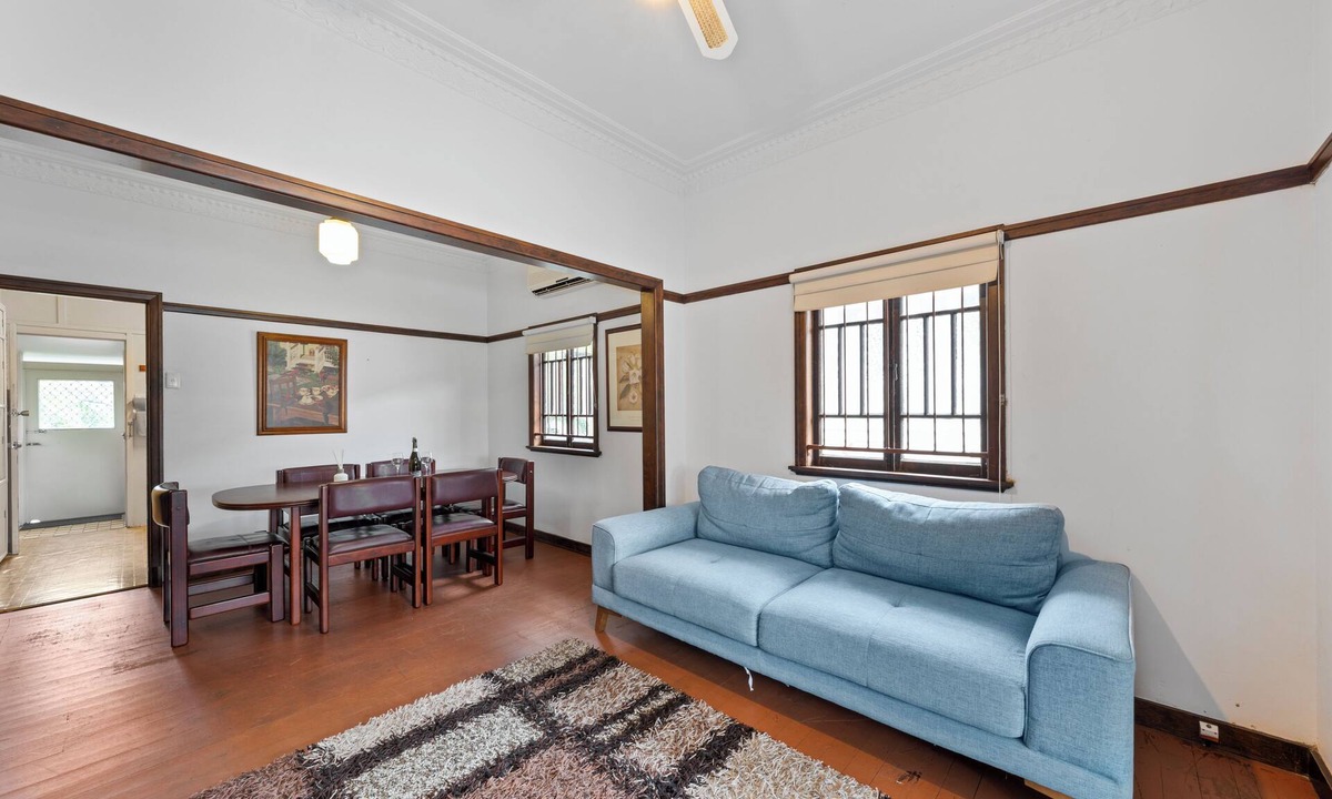 Camp Hill House | Comfortable 2 Bedroom cottage