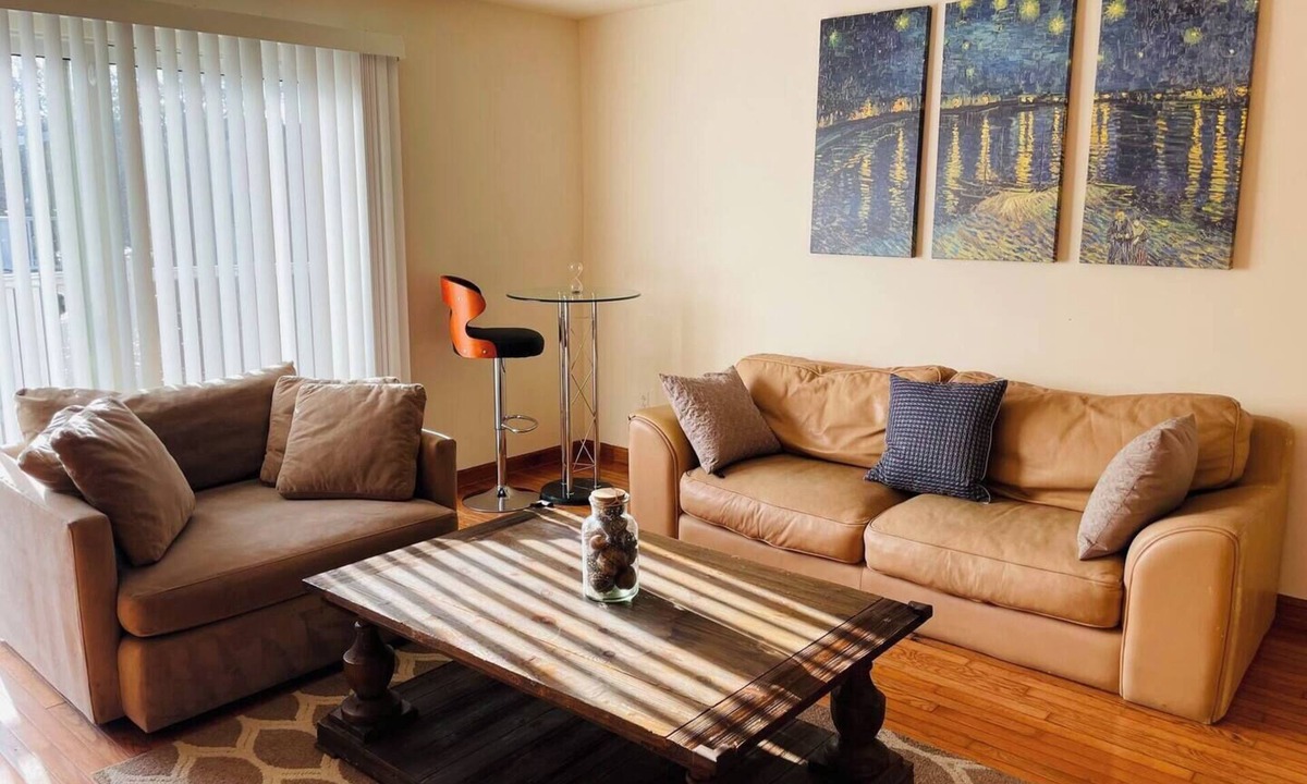 Elkins Park Apartment | Comfortable 2BR/2BA | Great Monthly Rates