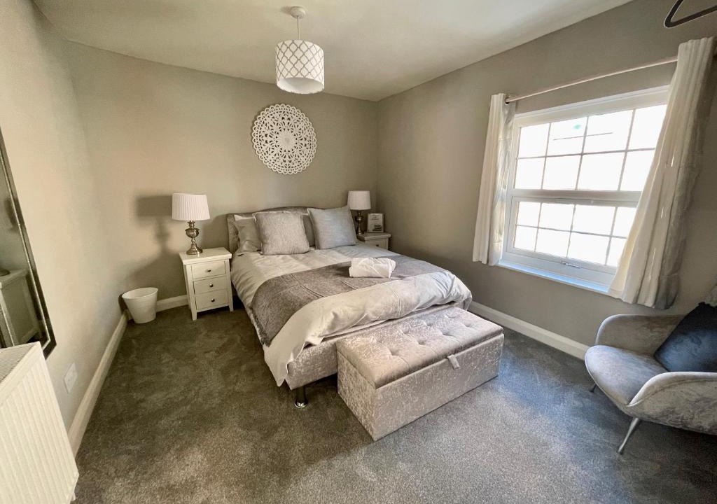 Ashby-de-la-Zouch House | Comfortable 3-BR Home Great Location in Ashby