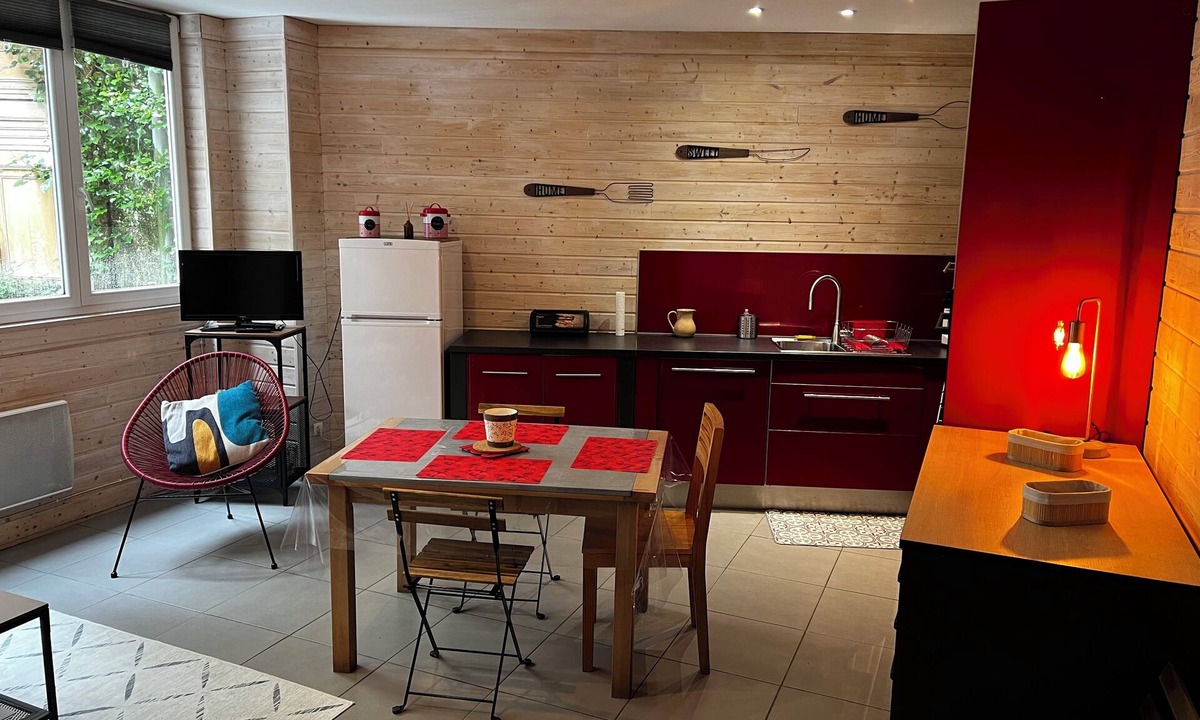 Eaux-Bonnes Apartment | Comfortable 44m² apartment, Eaux-Bonnes, close to ski resorts and hiking trails