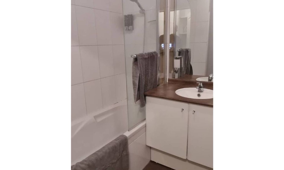 Craponne Apartment | Comfortable 45m2 apartment, between town and country