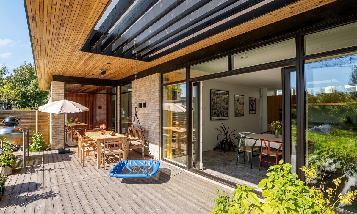 Lystrup House | Comfortable and large vacation home near the beach.