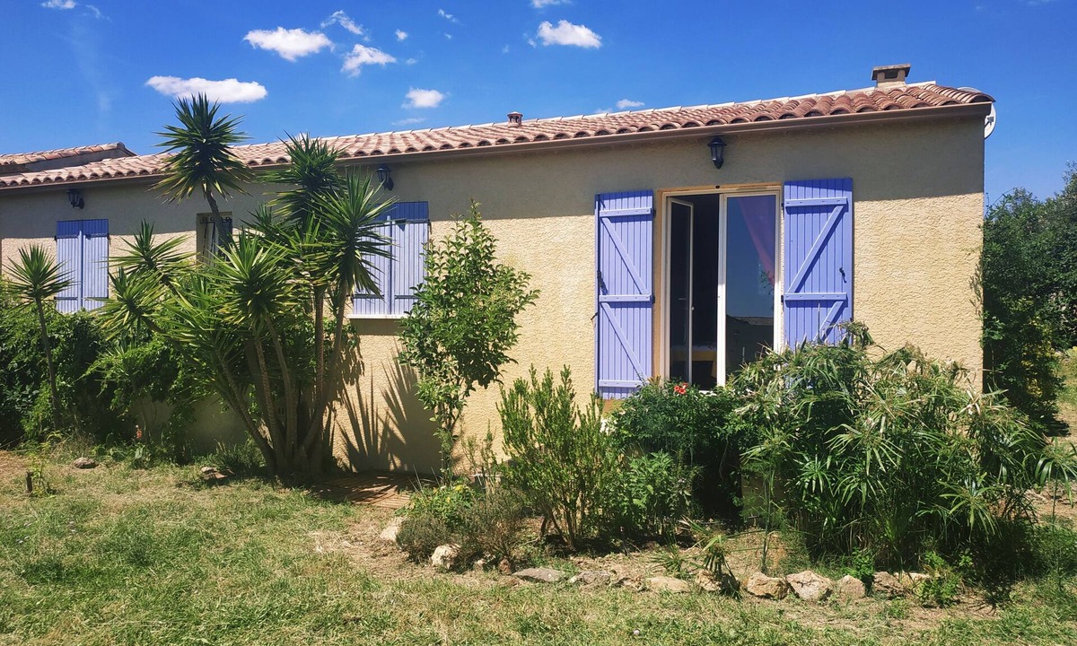 Laurens House | Comfortable and peaceful house with large Mediterranean garden next to vineyards