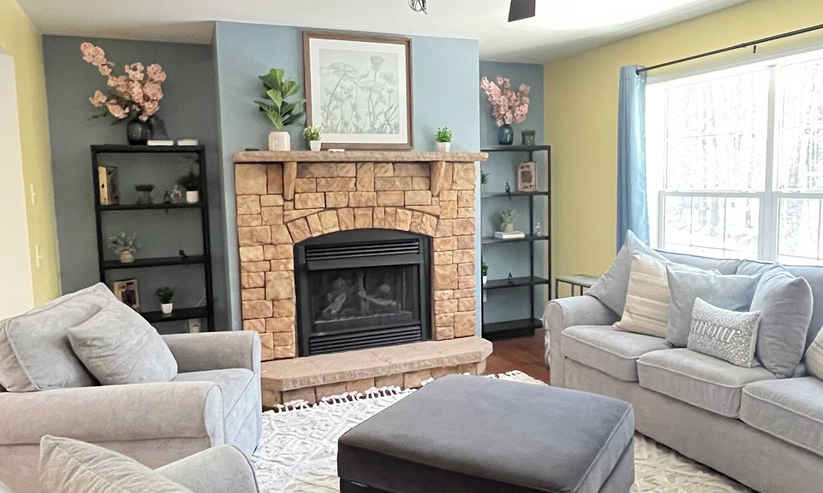 Gilford House | Comfortable and Spacious Home: Entertainment room, Gym + large deck and patio