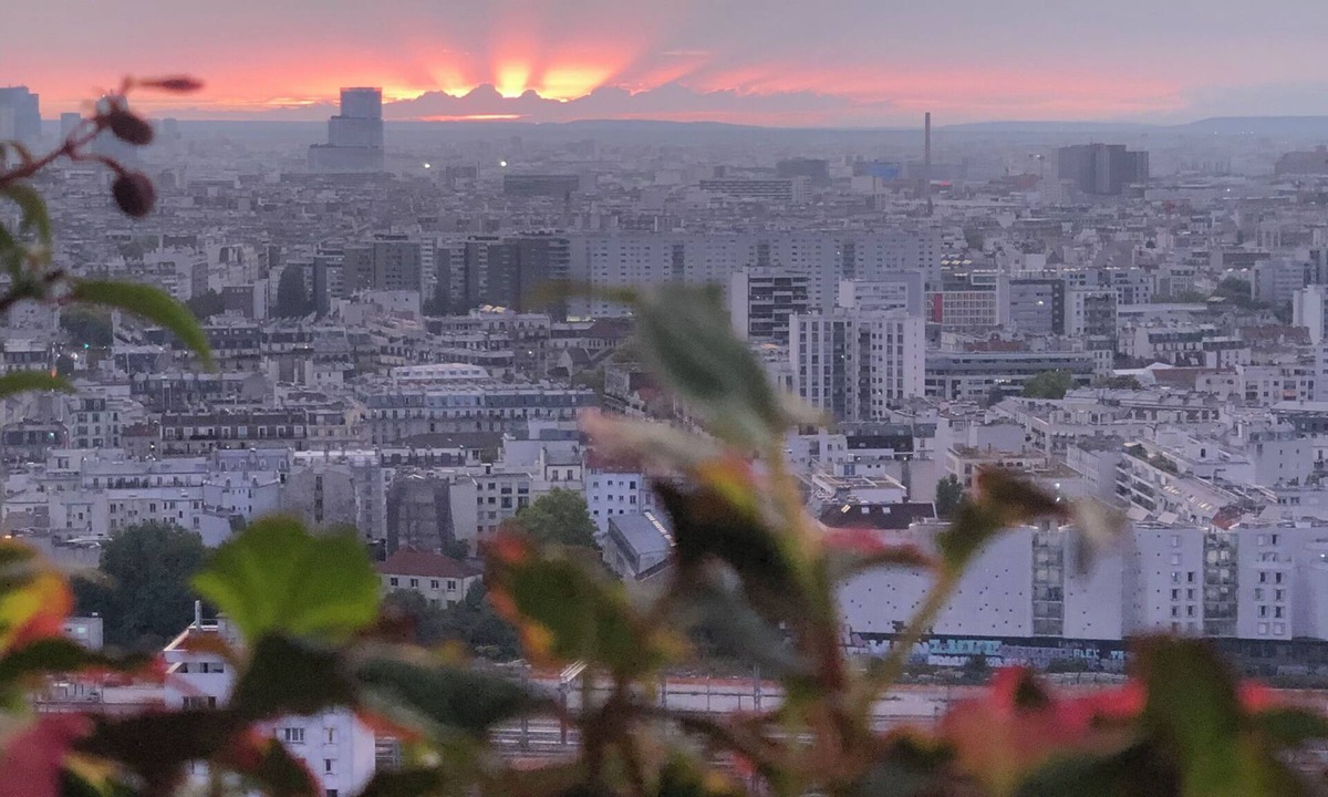 Riquet Stalingrad Apartment | Comfortable apartment on the 31st floor of a high-rise building!