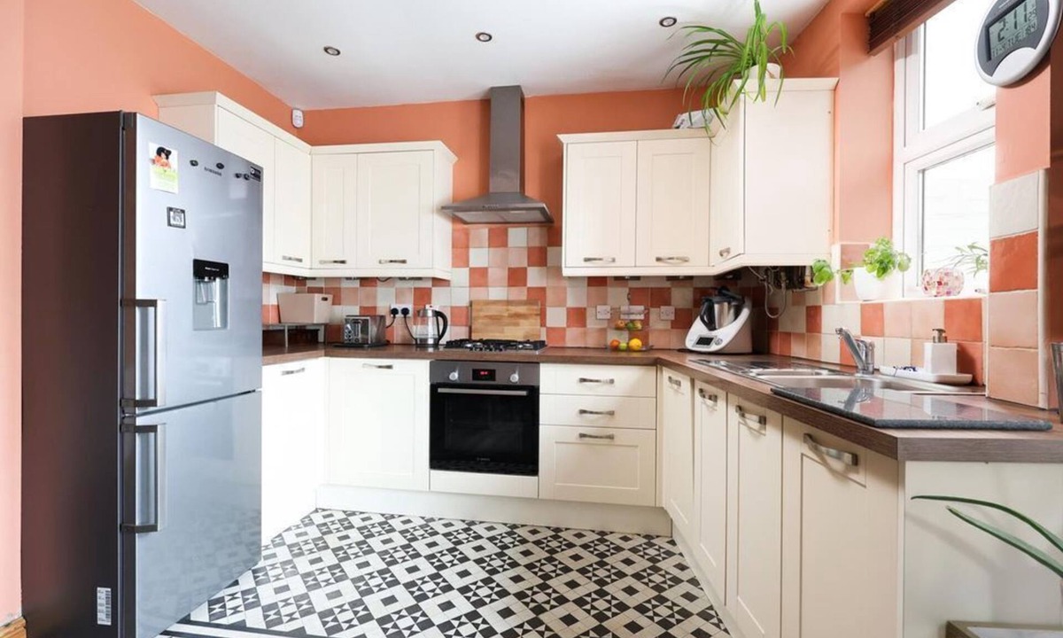 Horfield House | Comfortable Bristol Escape near Gloucester Road