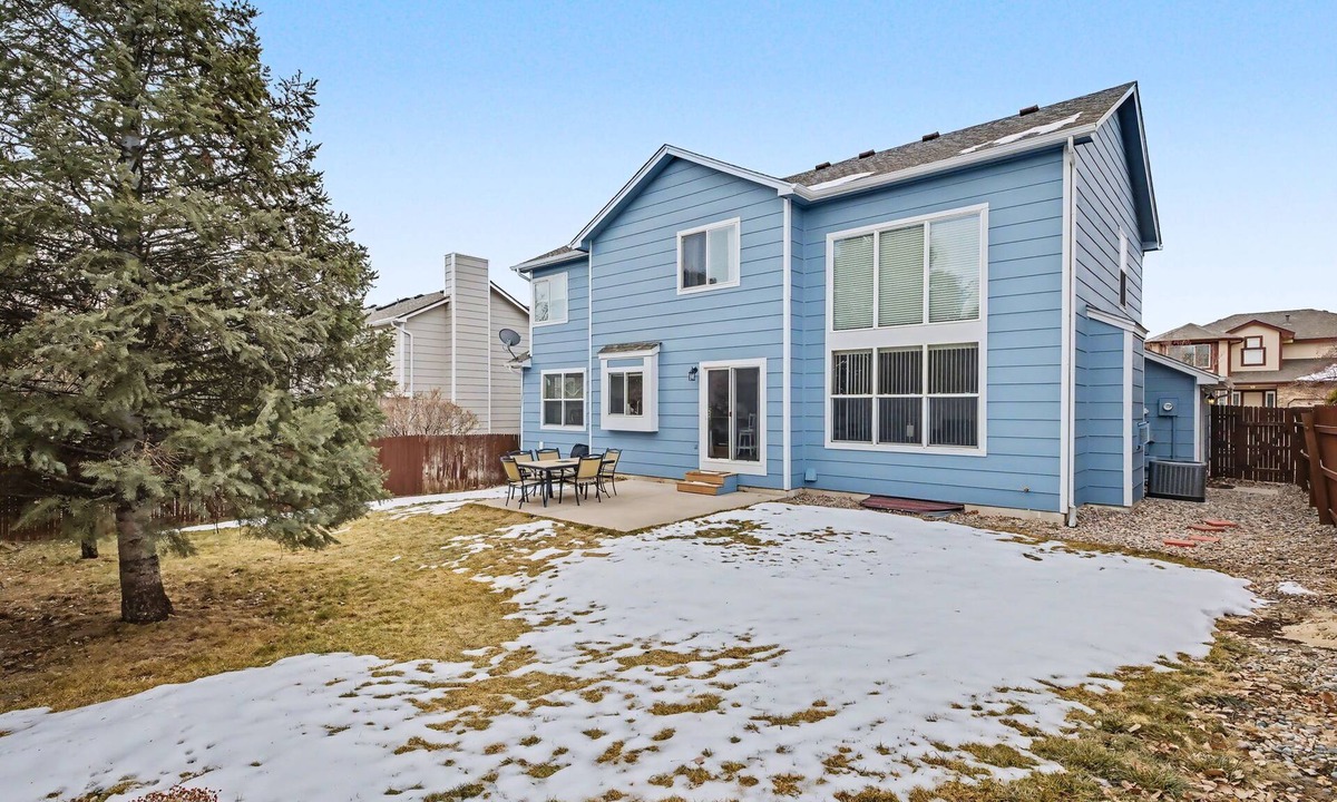 Briargate House | Comfortable Cozy Retreat Prime North Location