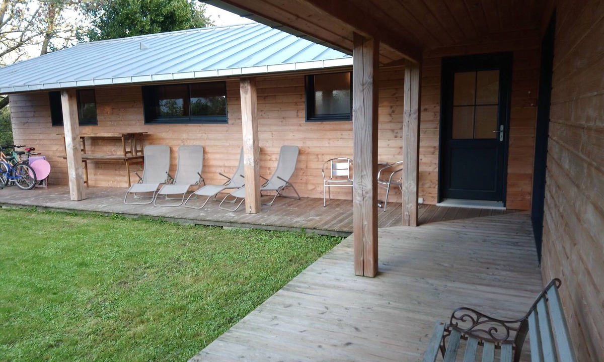 Champeaux House | Comfortable contemporary house