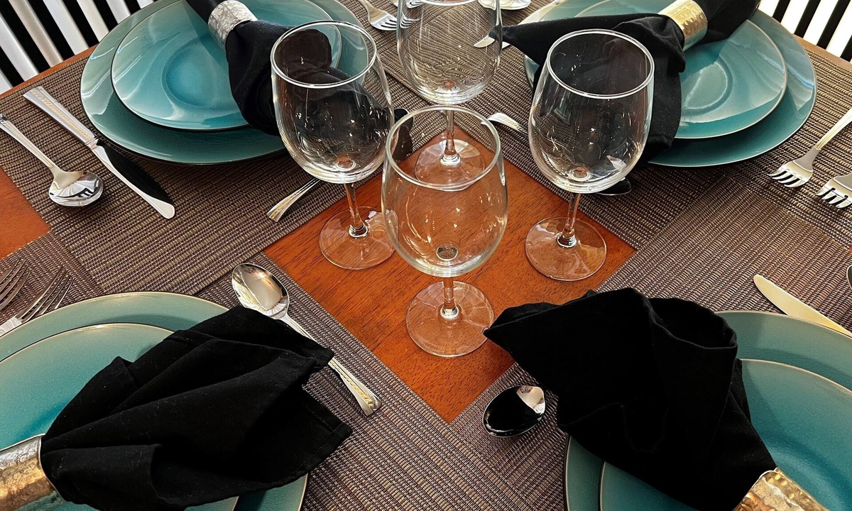 Alameda Apartment | Comfortable, convenient 2BR 2BA apt in Alameda