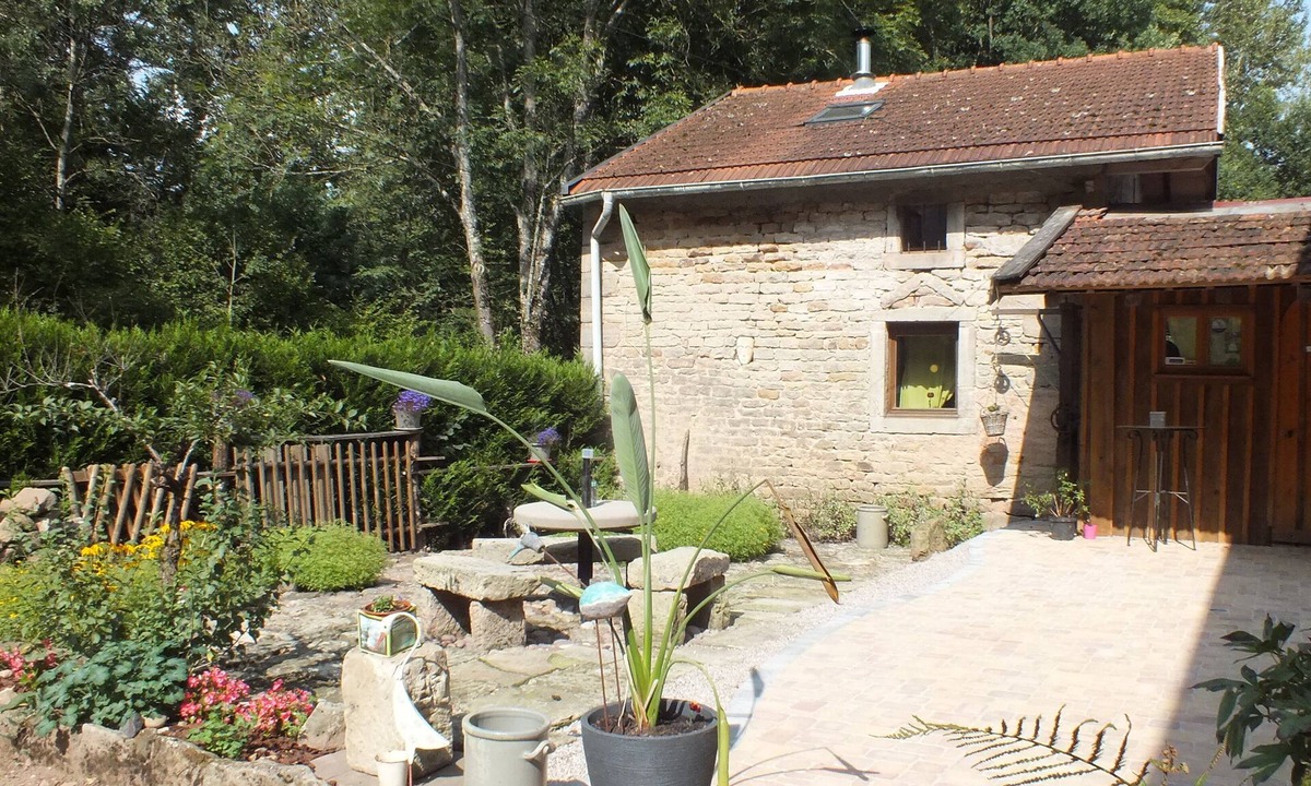 Rasey House | comfortable cottage valley of the Vôge